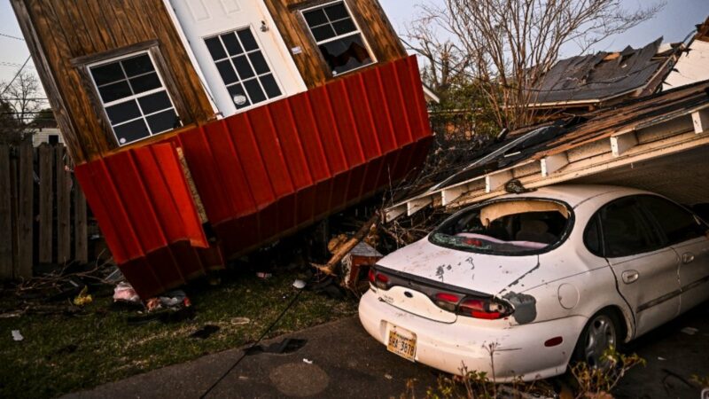 Paso De Tornado En Misisipi Deja Personas Muertas Y Decenas De Heridos