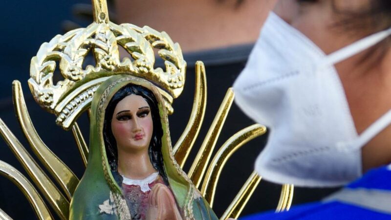 Intenta Asaltar A Una Joven Y Queda Atorado En Una Virgen Video Uno TV