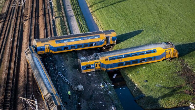 Accidente De Tren Deja Al Menos Heridos Y Un Muerto Uno Tv