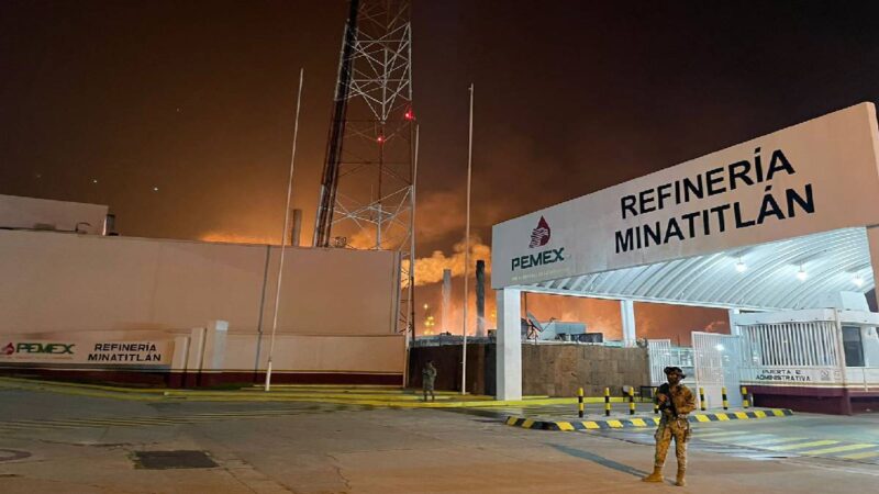 Incendio en la refinería de Minatitlán en Veracruz Uno TV