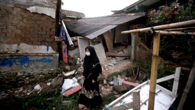 Indonesia: Sube a 56 la cifra de muertos por sismo que dejó 700 heridos y múltiples daños