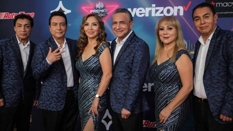 Los Ángeles Azules Historia De La Canción El Listón De Tu Pelo Uno Tv