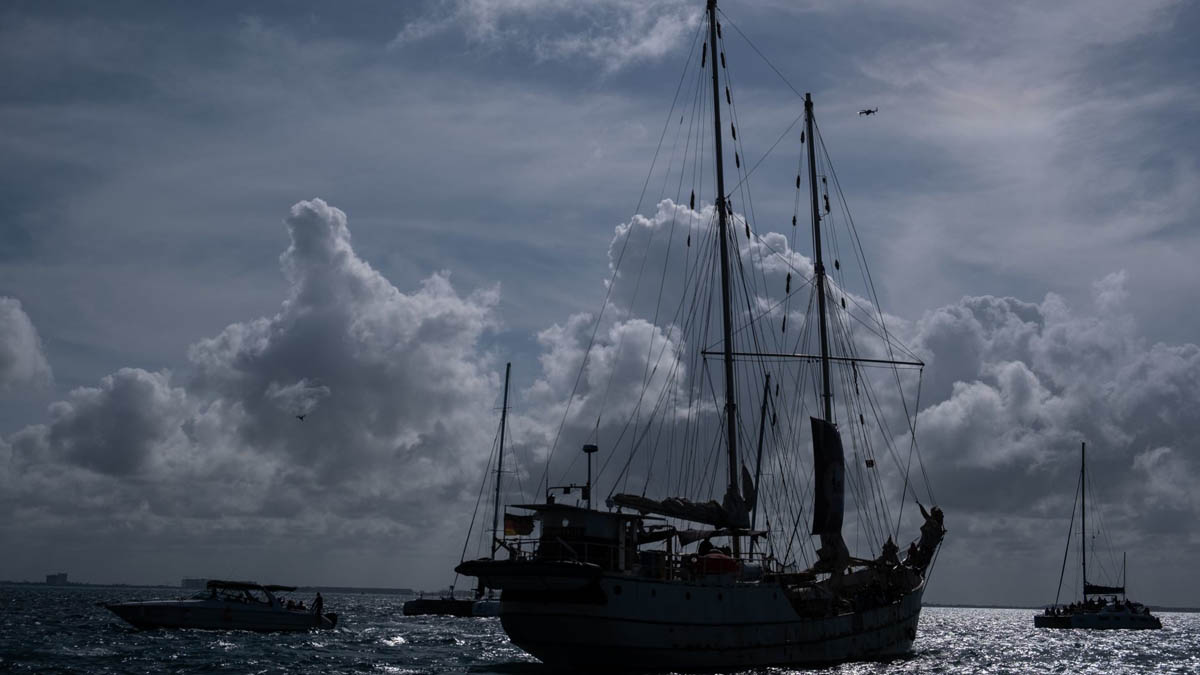 40 migrantes muertos en Italia por choque de barco