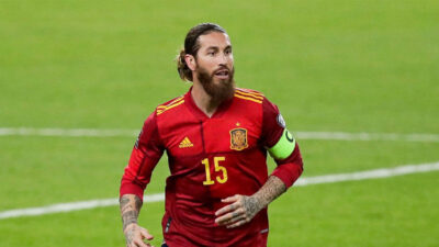 Sergio Ramos anuncia su salida de la selección española