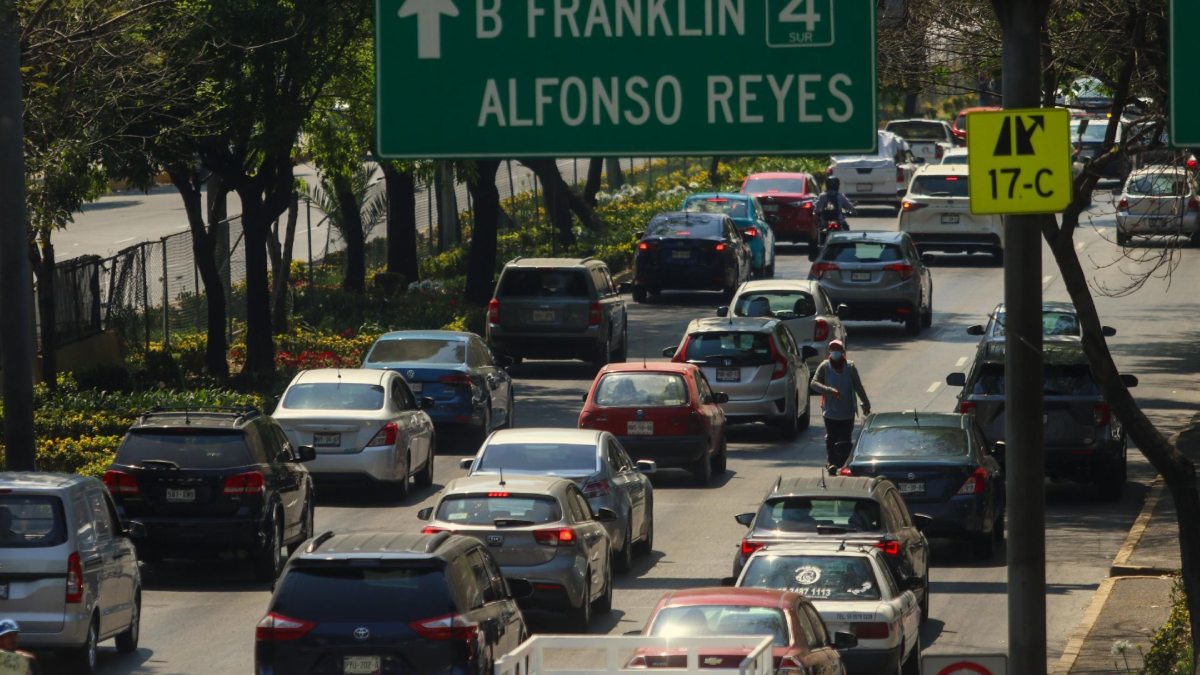 Tráfico en avenida de la CDMX