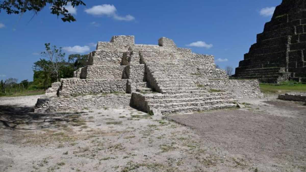 Descubren entierros sagrados en zona arqueológica de Tabasco