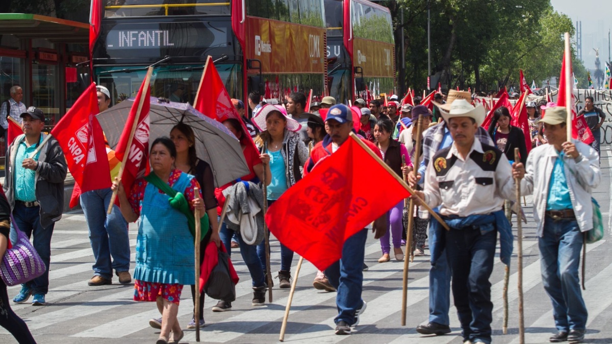 Marchas CDMX, protesta sobre Avenida Paseo de la Reforma