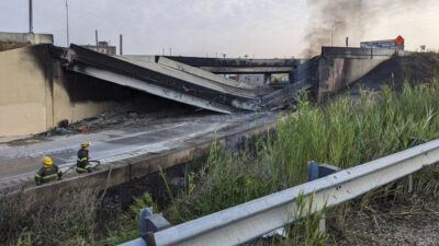 Autopista de EU se derrumba en Filadelfia por incendio de camión